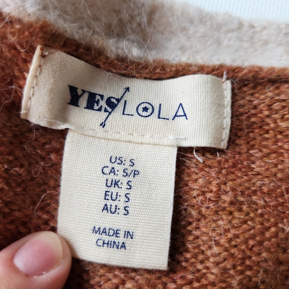 Yes Lola Womens Knit Crop Sweater Baggy Chunky Brown Button Up Cardigan Small - Picture 3 of 11